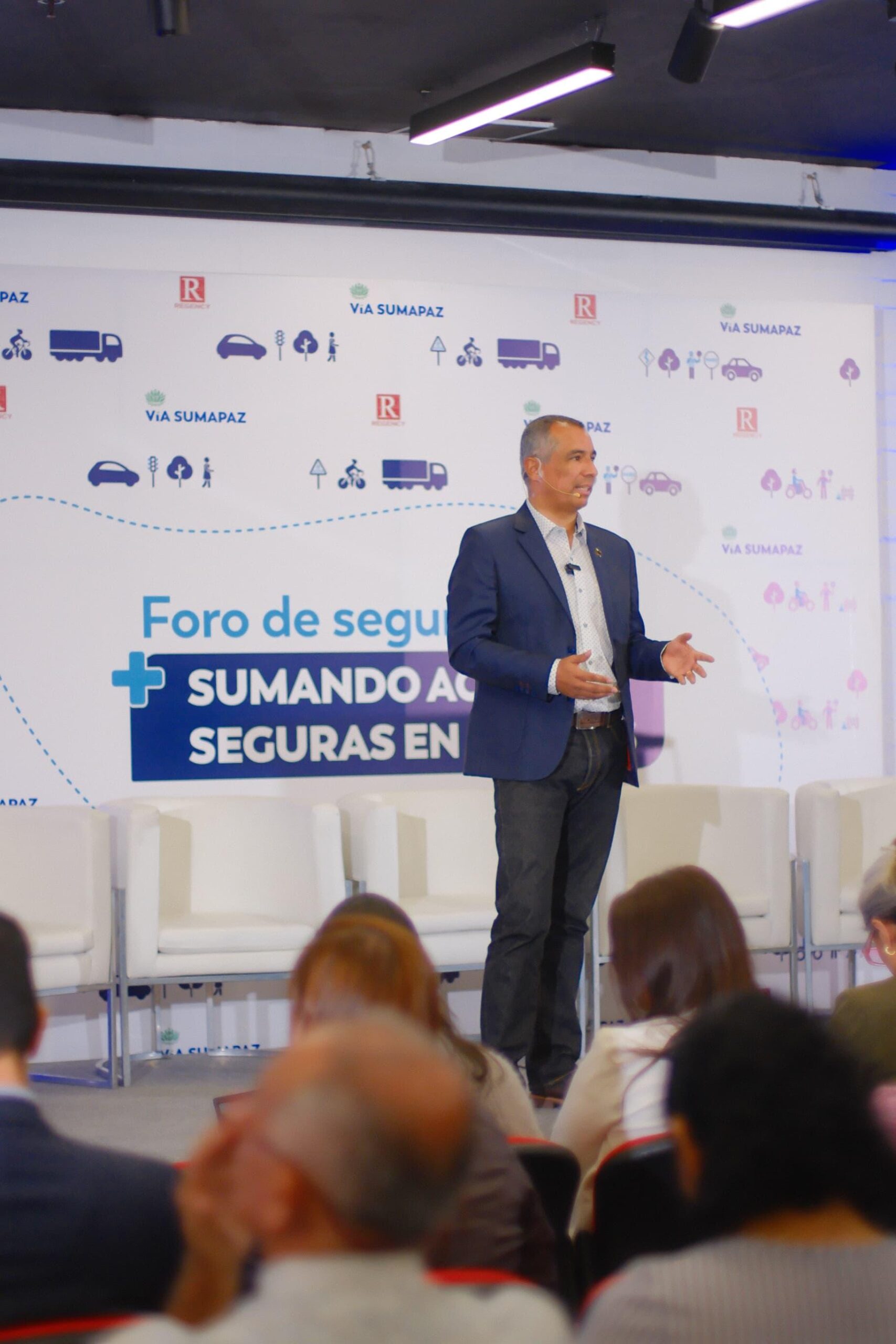 charla foro de seguridad vial via sumapaz