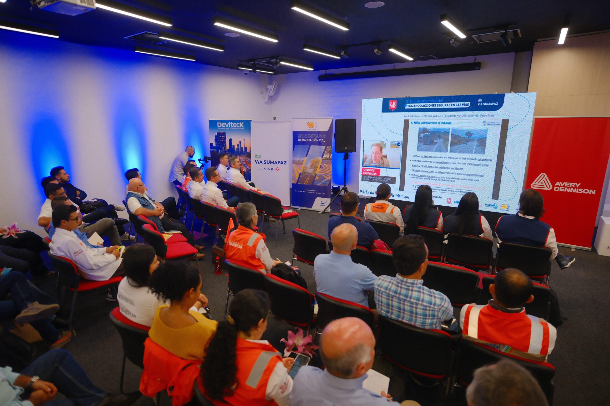charlas audiencia foro de seguridad vial via sumapaz