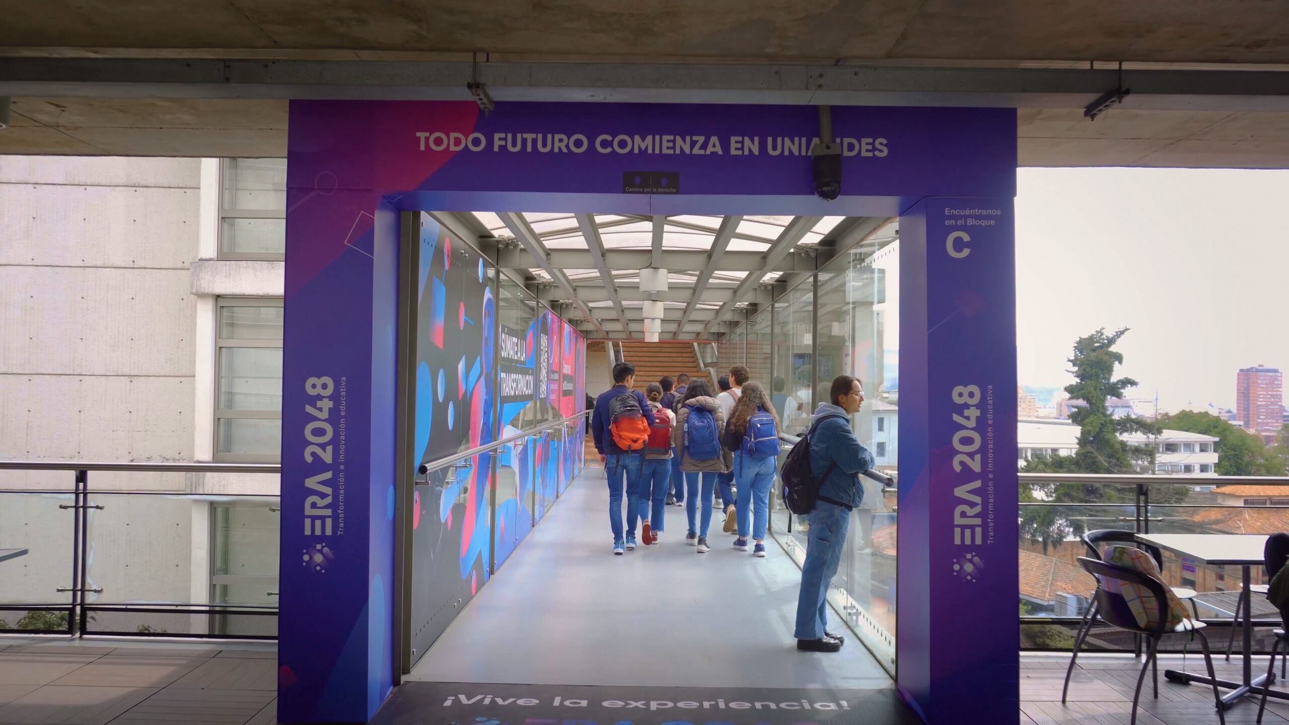 vive la experiencia era 2048